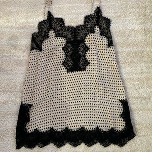 Silk Camisole with lace details beautiful fit